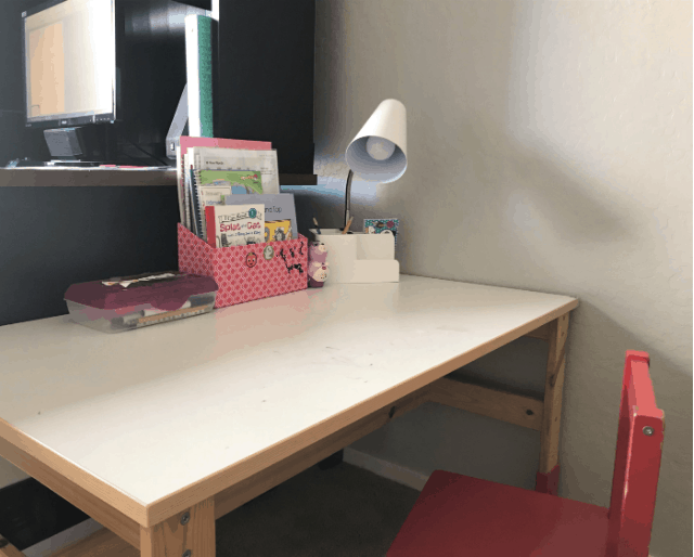 Simple Back To School Organized Desk For Kids, organized school desk, how to organize your desk, organized desk, desk organization tips, organized desk ideas, school desk organizers
