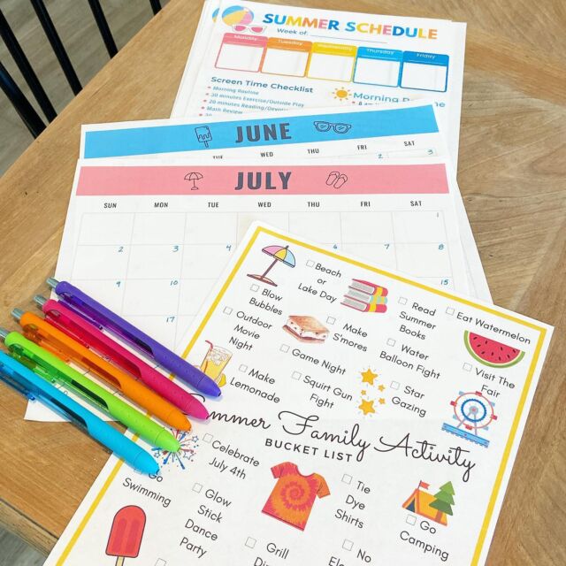 Simple Back To School Organized Desk for Kids - Miss Sue Living
